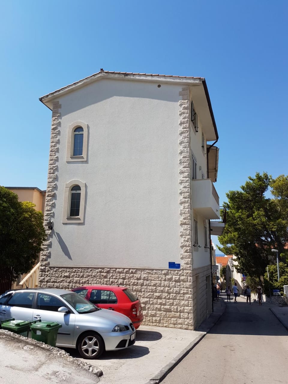 Property building, Facade/entrance