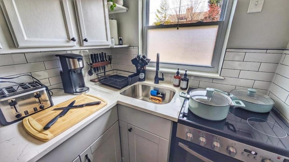 Kitchen or kitchenette, stove