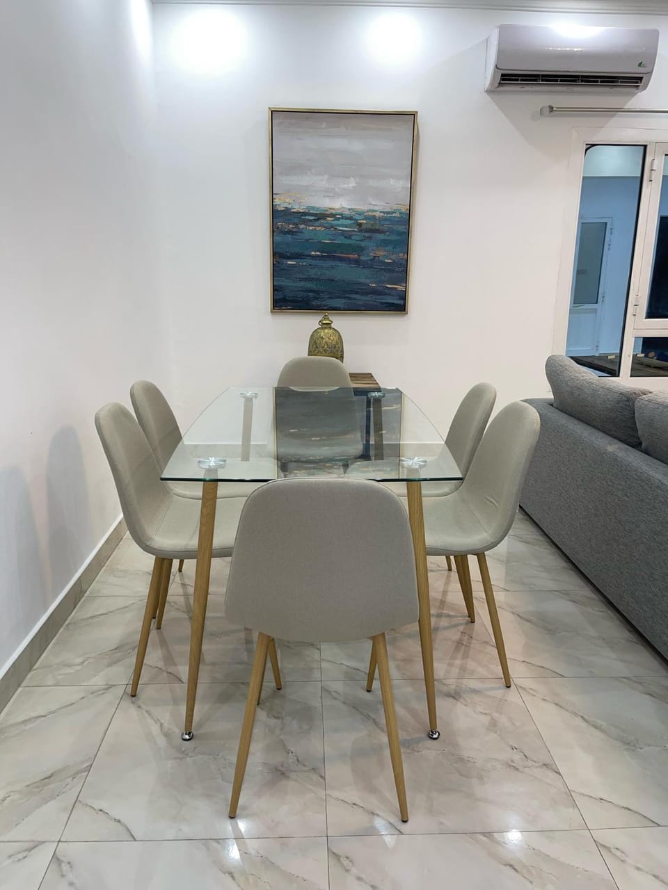 A Cozy Penthouse Home Apartment in Muscat