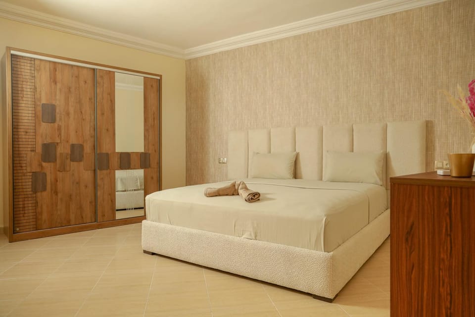 Bed, wardrobe