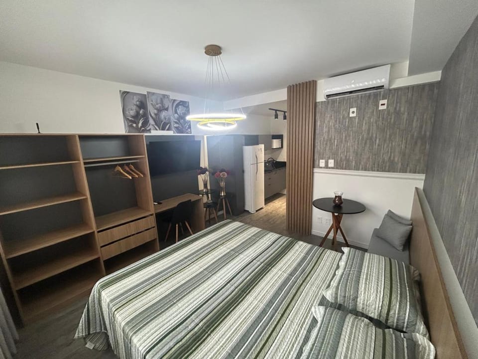 Skyline Porto Alegre - Onde o Conforto Encontra a Localização Perfeita no coração de um bairro nobre de Porto Alegre com Acesso fácil aos melhores restaurantes lojas e atrações Apartment in Porto Alegre