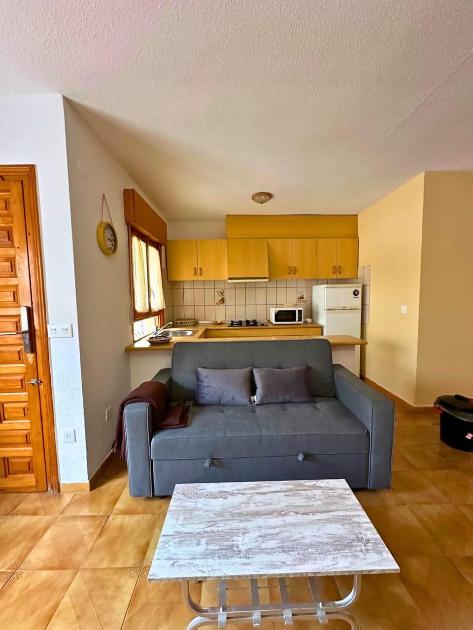 Casa Rocío: Urbanización "El Paraíso" Apartment in Torrevieja