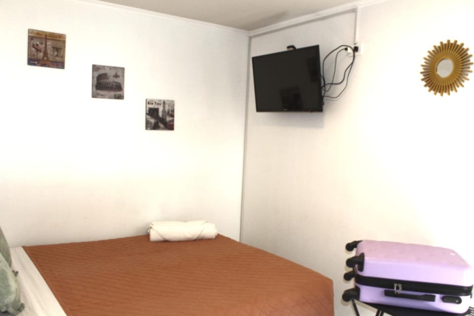 Aero Hostal Cerca aeropuerto Hostel in Santiago