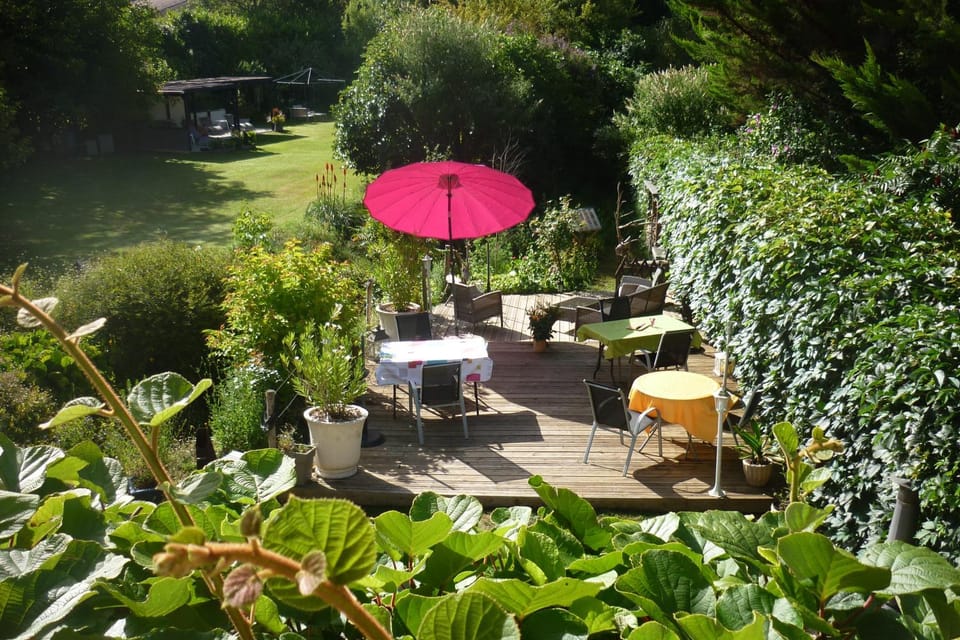Patio, Garden view