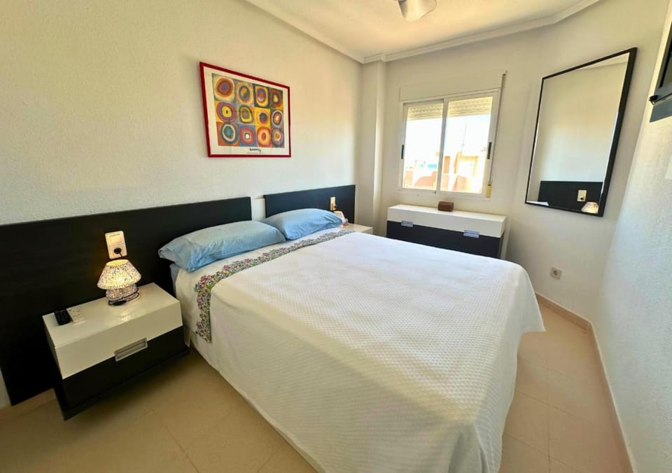 Mirador del Sol: Ático en Urbanización con Piscina Apartment in Alacantí