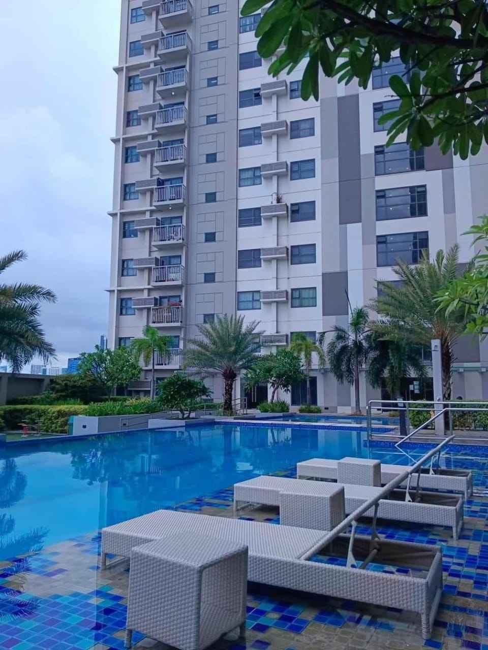 MaehwensStaycation Apartment hotel in Cebu City