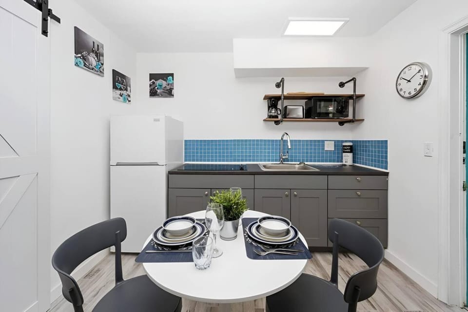 Luna Beach House House in Hollywood