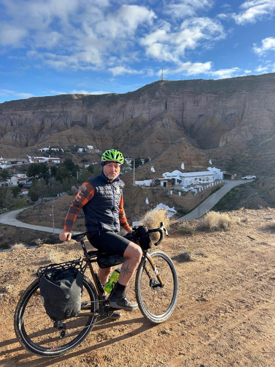 Bike Cueva Gorafe Country House in Andalusia