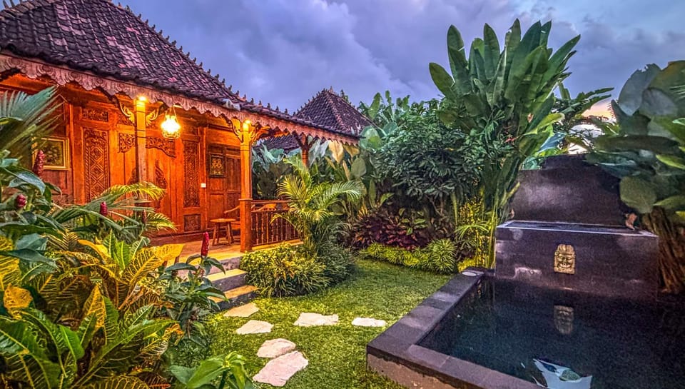 Property building, Spring, Garden, Garden view, Pool view