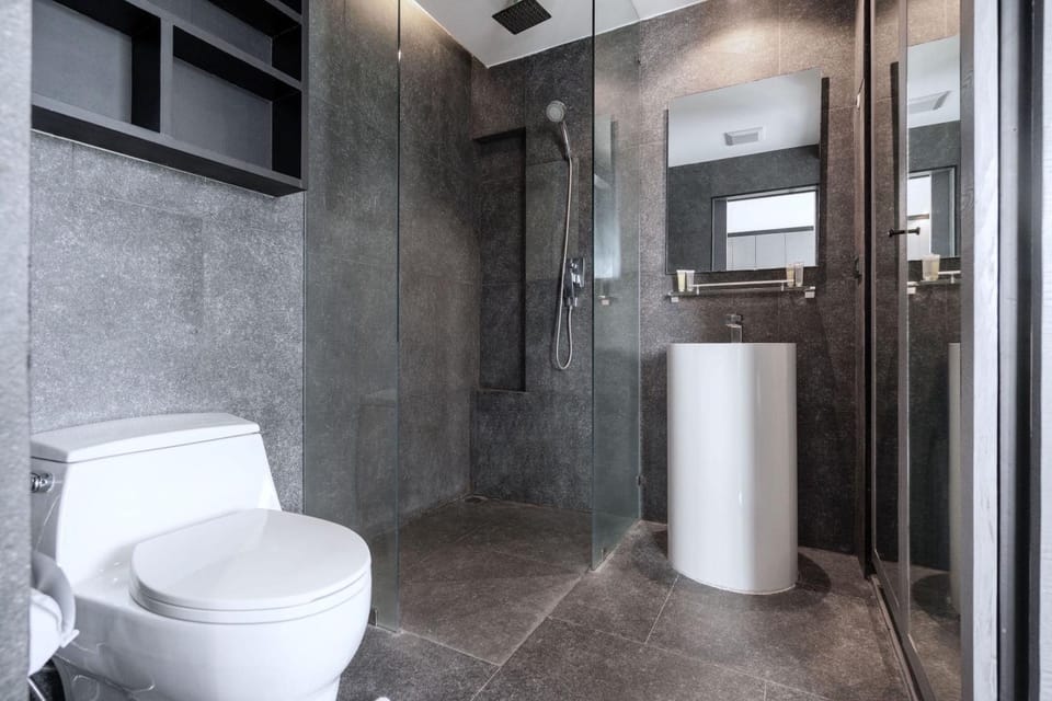 Shower, Toilet, Bathroom