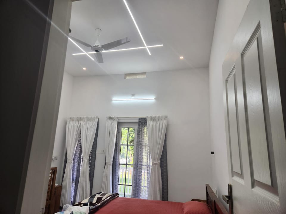 Uthuppan's HolidayHome House in Kerala