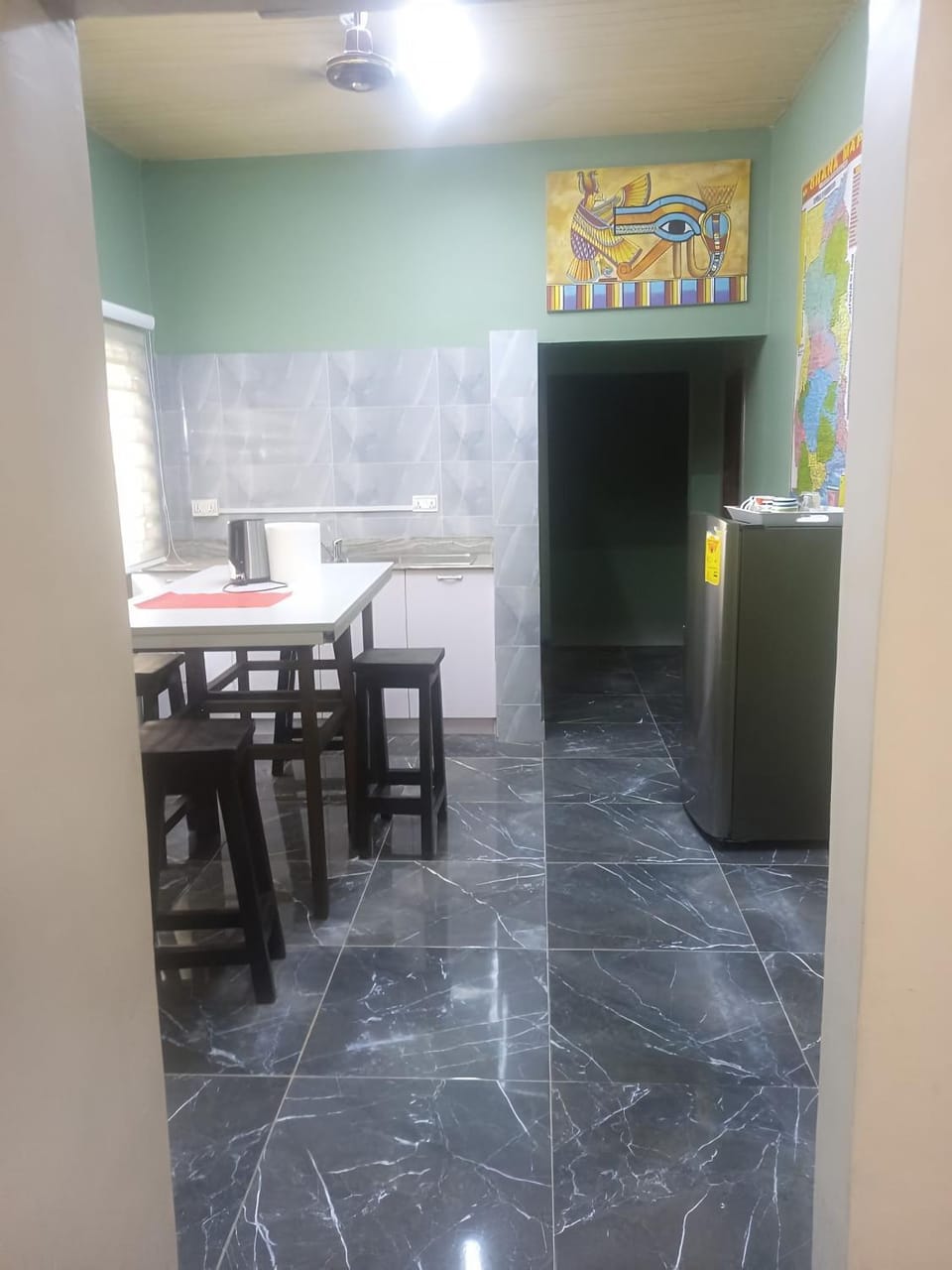 Dining area, kitchen