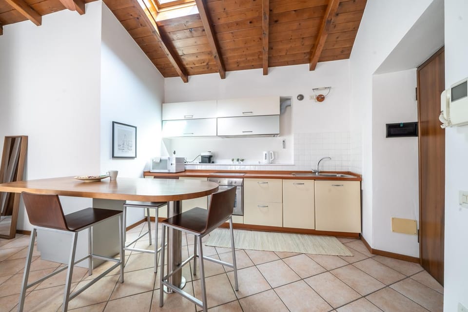 Kitchen or kitchenette, kitchen