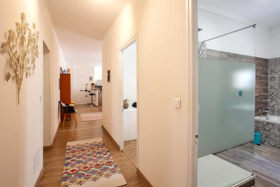 Grand-appartement-centre-Bastia Apartment in Bastia