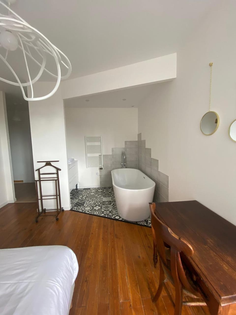 Bathroom, Bedroom, Bath