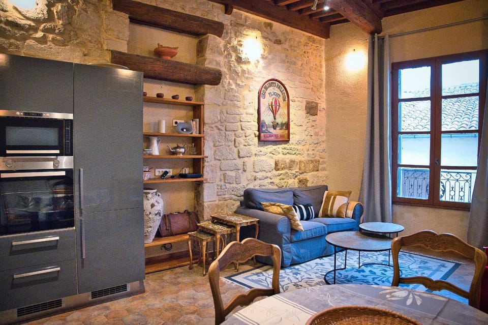 Appartement Centre Historique - Garage Privé Apartment in Uzes