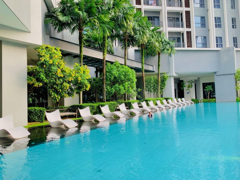 Garden view, Swimming pool