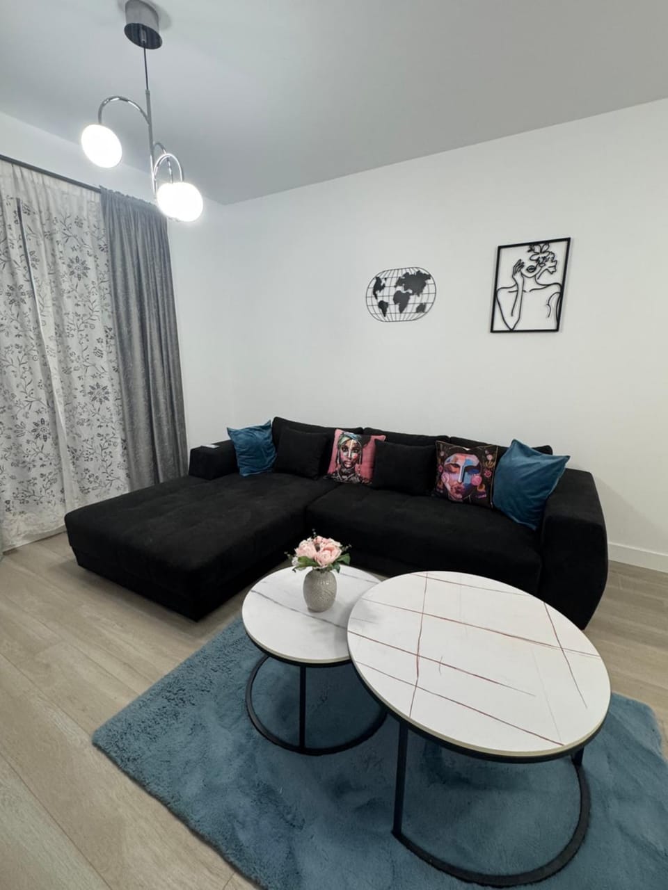 Awesome Place in Exigent Plaza Romania faza 5 Apartment in Bucharest