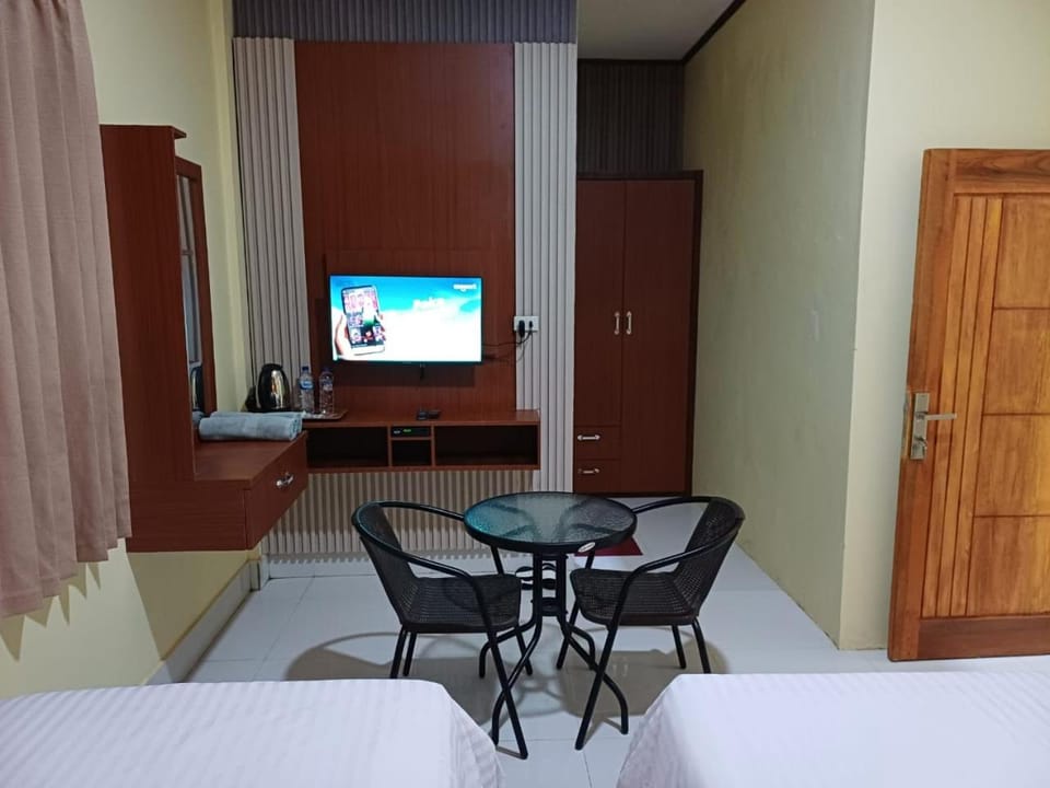 GAROGA Guest House Bed and Breakfast in Indonesia