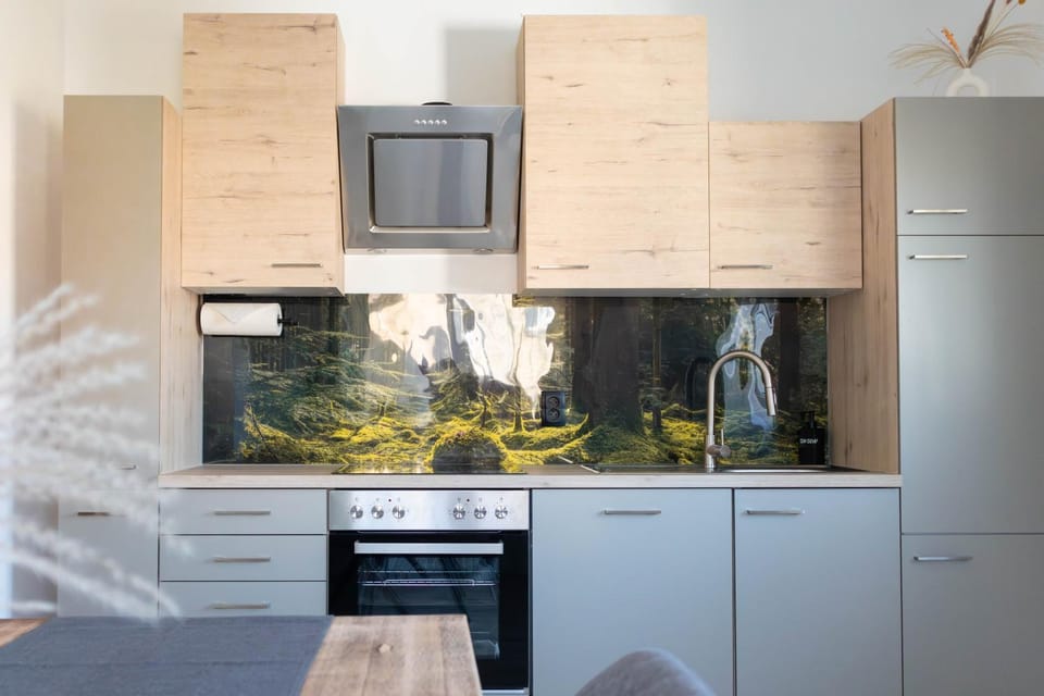 Coffee/tea facilities, kitchen
