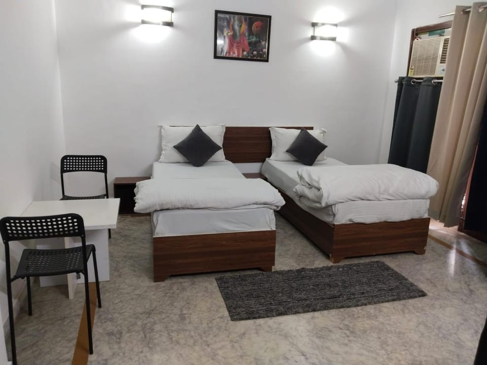 VRResidency Bed and Breakfast in Gurugram