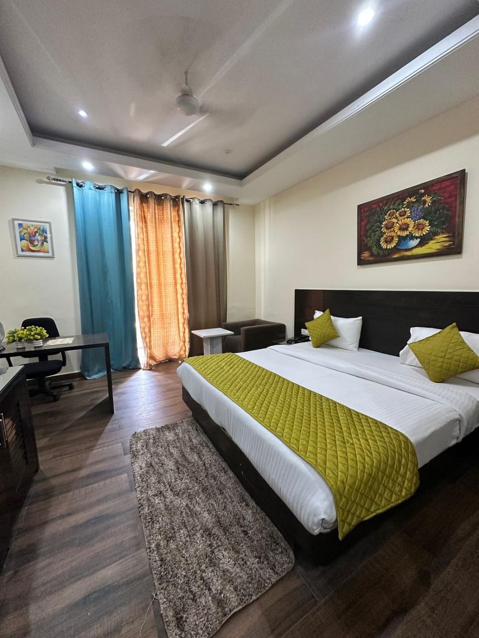 VRResidency Bed and Breakfast in Gurugram