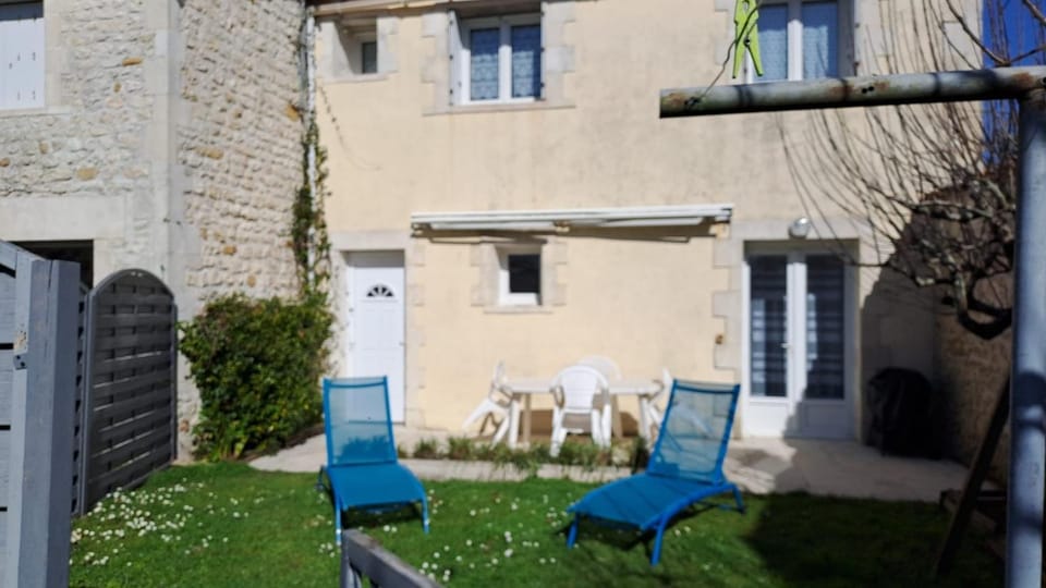 Maison de village au calme House in Nouvelle-Aquitaine