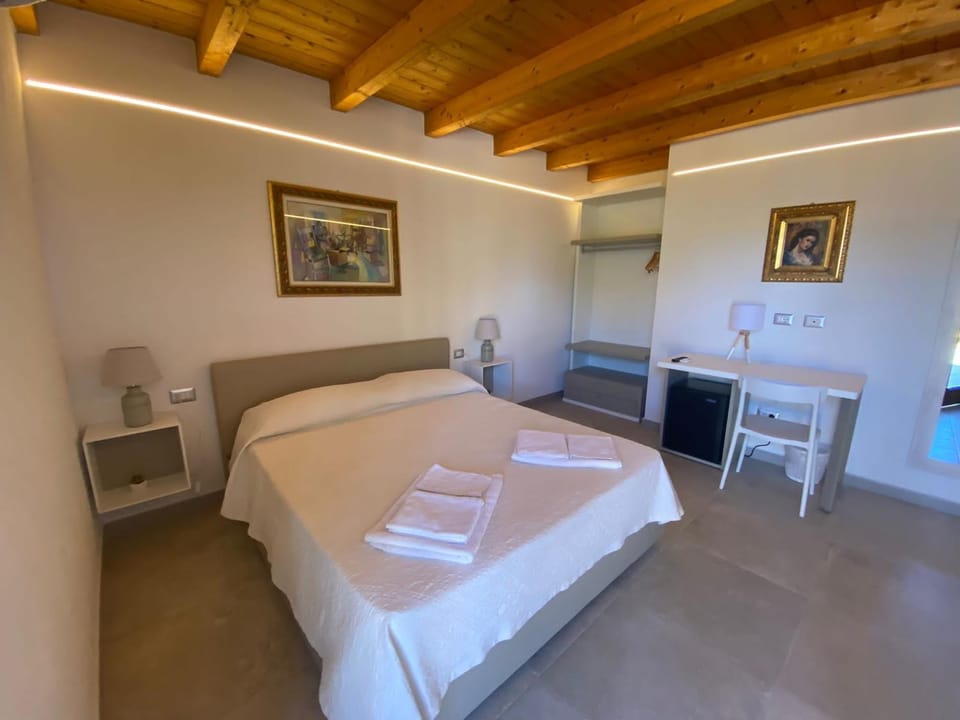 Pettirosso Bed and Breakfast in San Teodoro