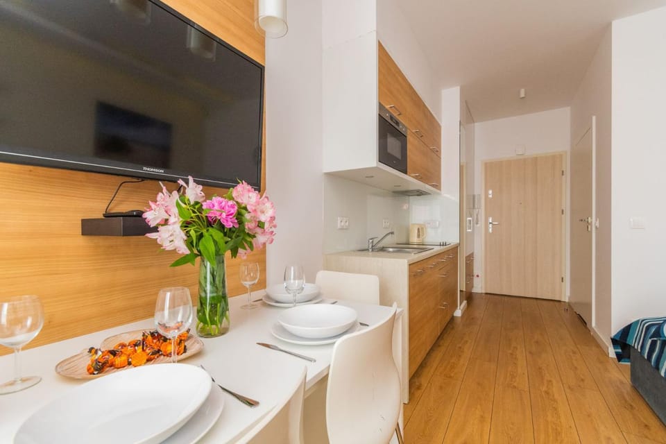 TV and multimedia, Kitchen or kitchenette