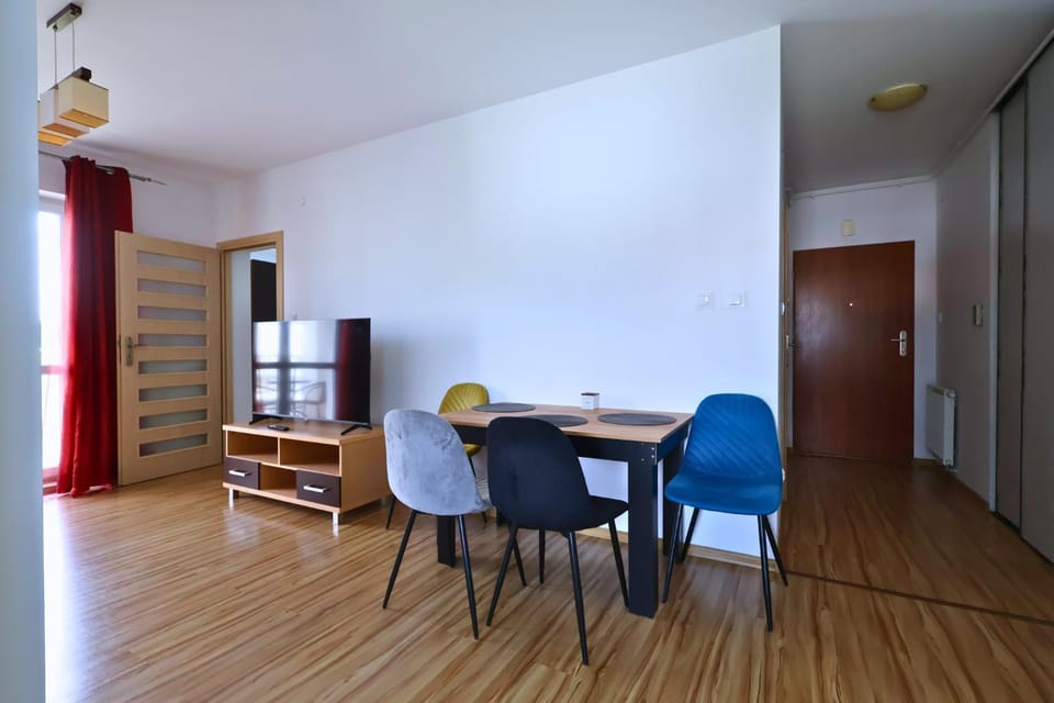Apartament #RYMANOWSKA FV PARKING BALKON by APARTAMENTY OKAZJA Apartment in Poland