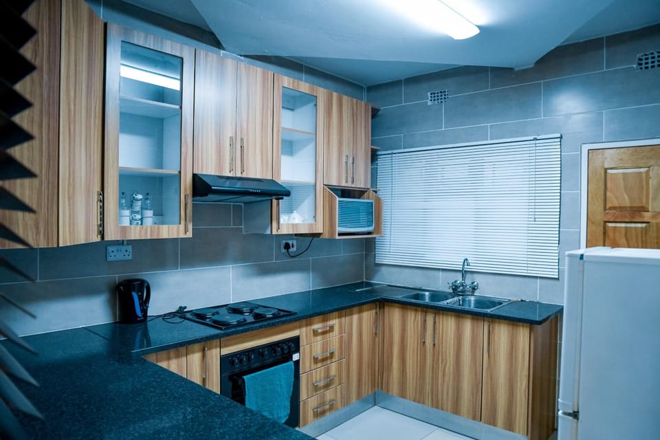 Kitchen or kitchenette, Kitchen or kitchenette