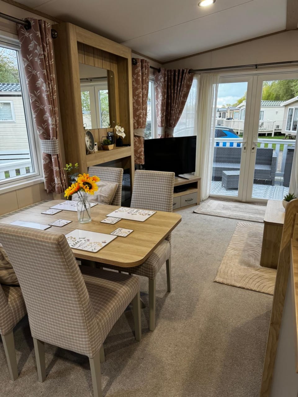 Tattershall Lakes 49 Larch View Campground/ 
RV Resort in Tattershall