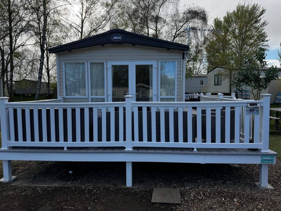 Tattershall Lakes 49 Larch View Campground/ 
RV Resort in Tattershall