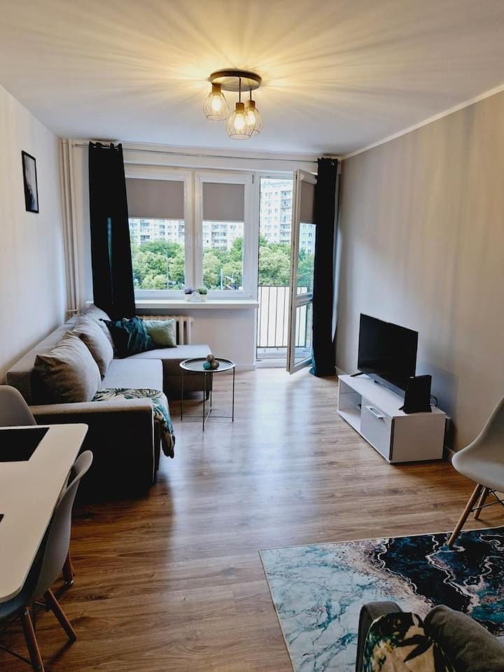 Green Apartment Apartment in Gdansk