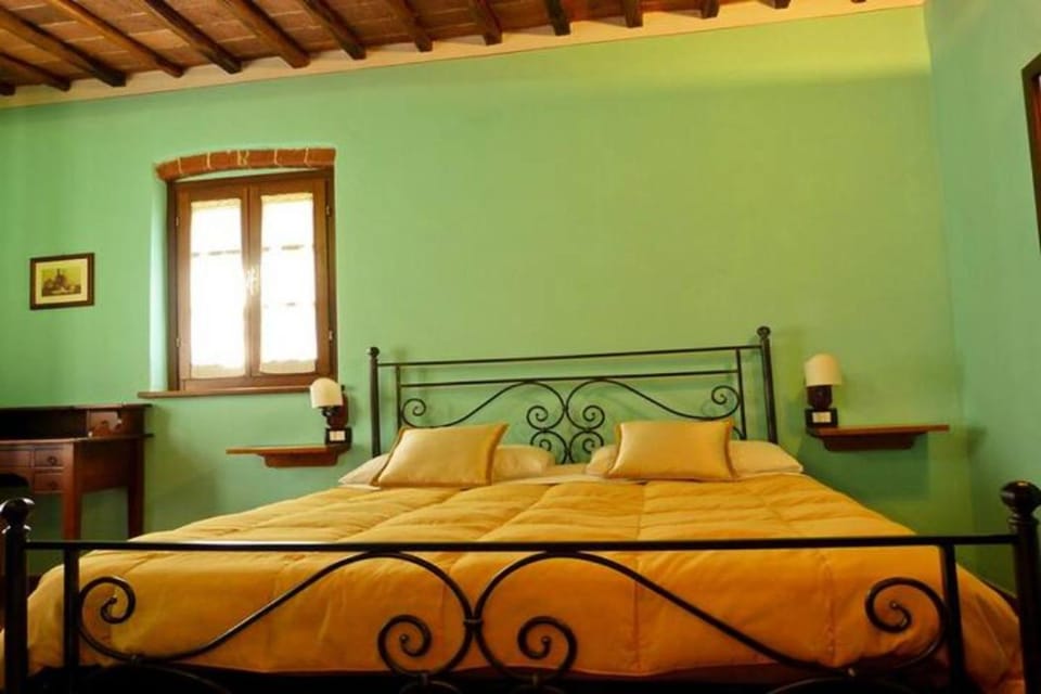 Agriturismo L'Oasi della Pergola Farm Stay in Umbria