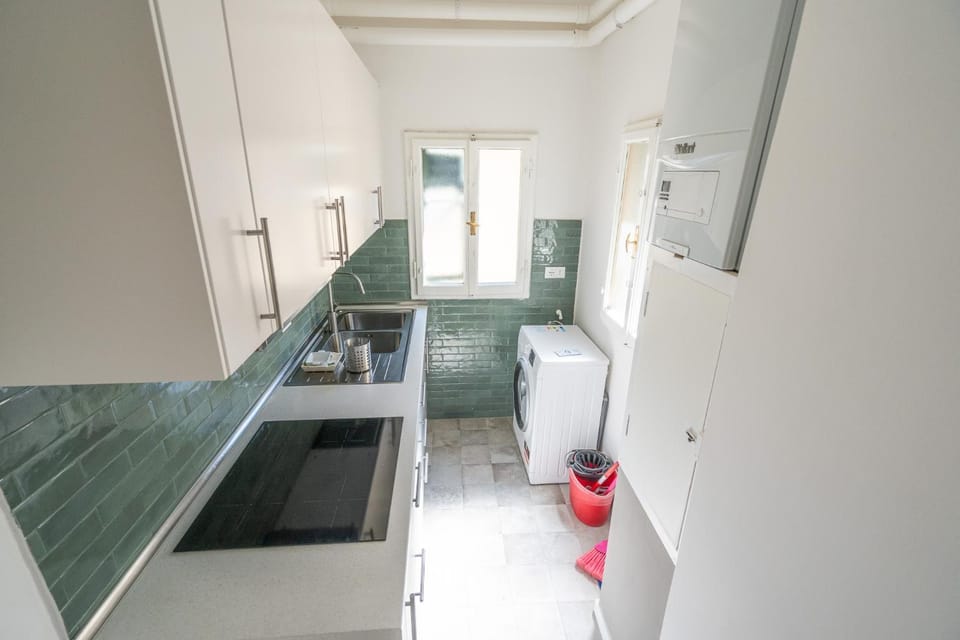 Grande e luminoso appartamento in centro Apartment in Florence