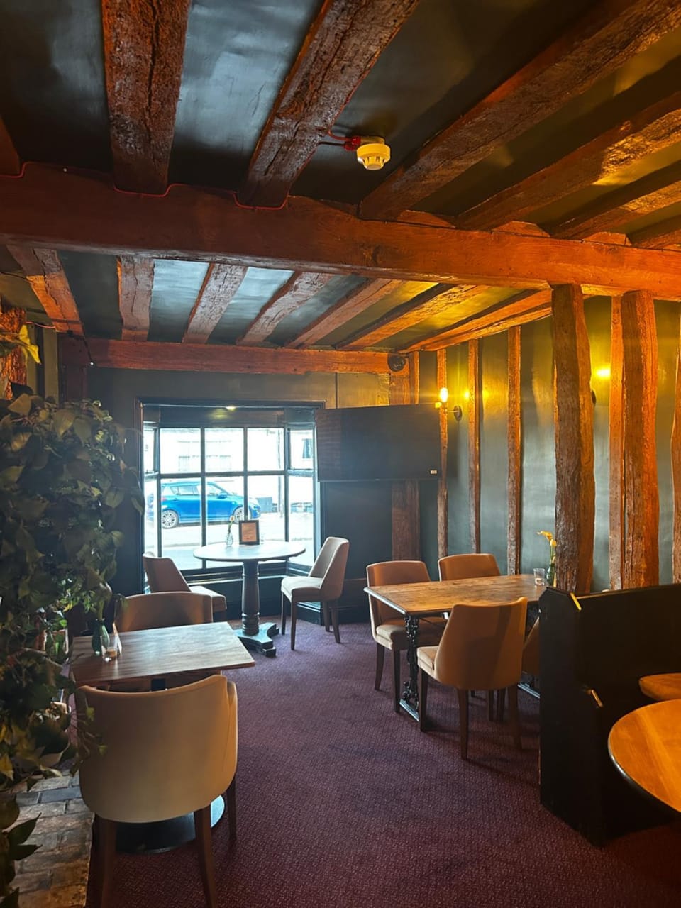 Lounge or bar