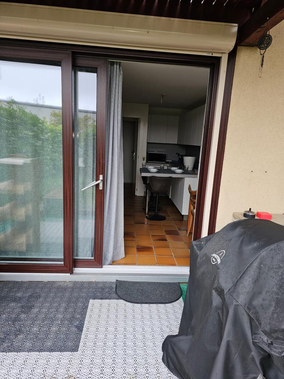 Lausanne, Joli Studio Petite-Source Apartment in Lausanne