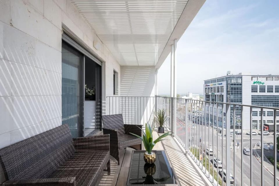 Stunning and new 3-BR apartment Apartment in Haifa District