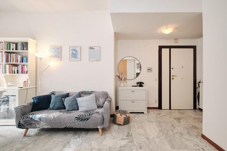 Library, Living room, Seating area, wardrobe