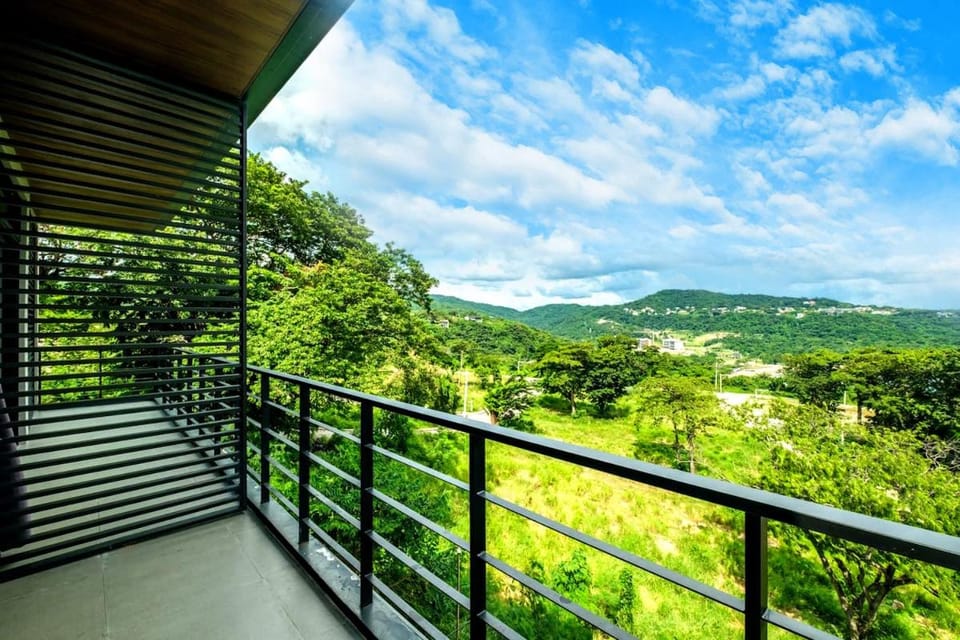 Cliff House Nasugbu Villa in Nasugbu