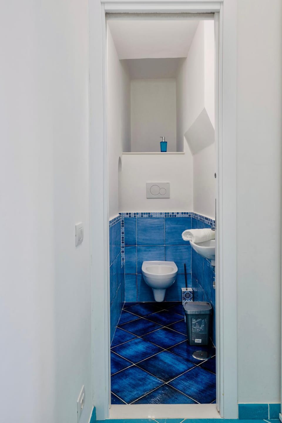 Toilet, Bathroom