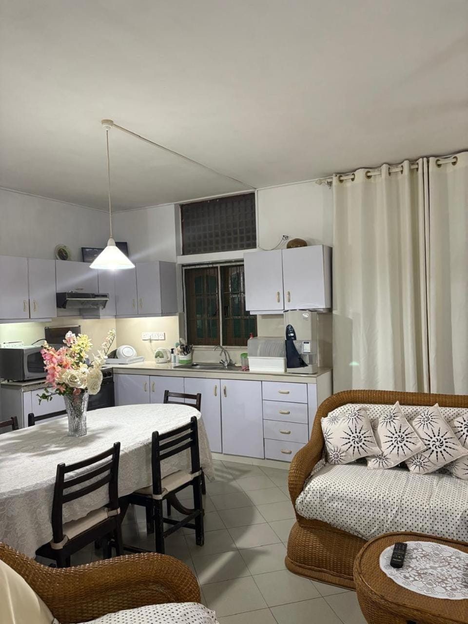 Sunset Apartment Apartment in Dehiwala-Mount Lavinia