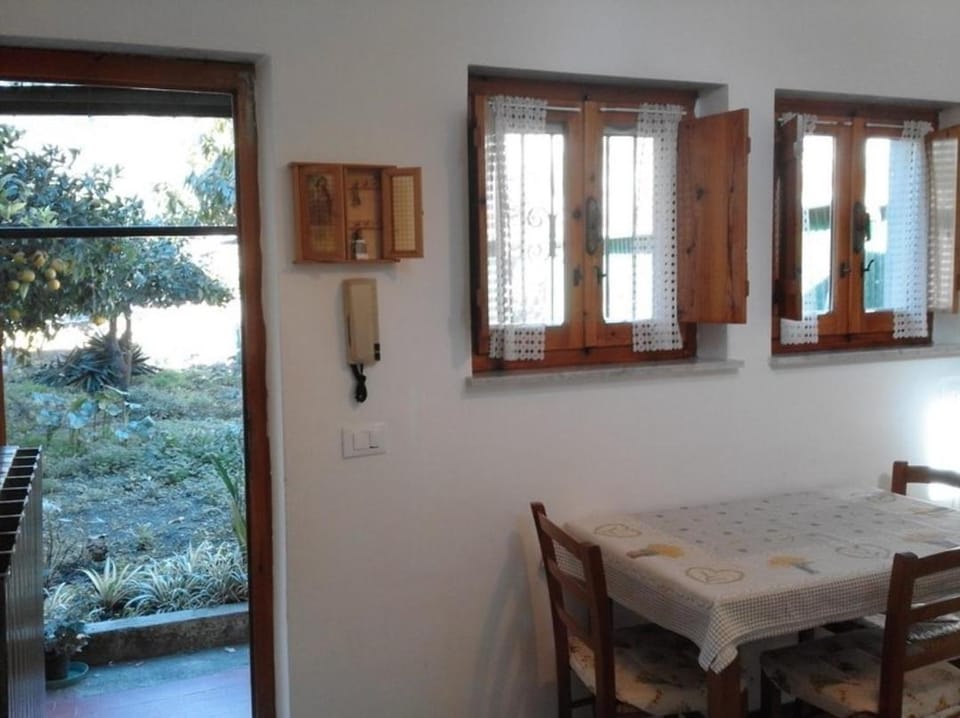 Marianna Home and Parking House in Monterosso al Mare