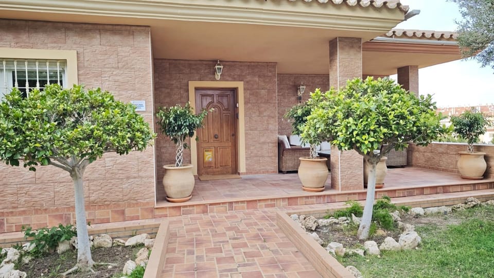 Property building, Garden