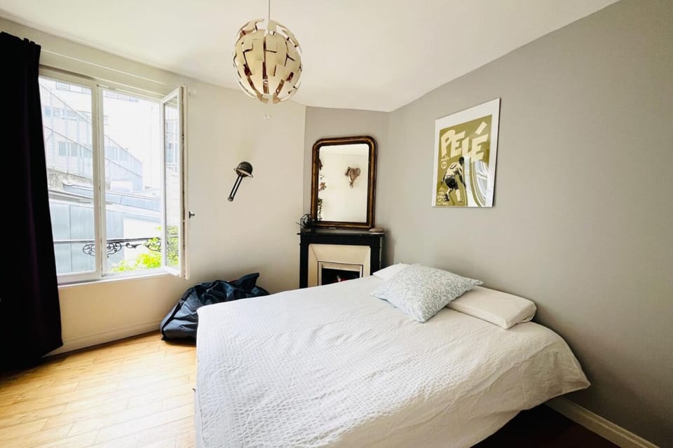 Oberkampf 11th Bohemian Apartment with Hammock managed by Mey Agency House in Paris