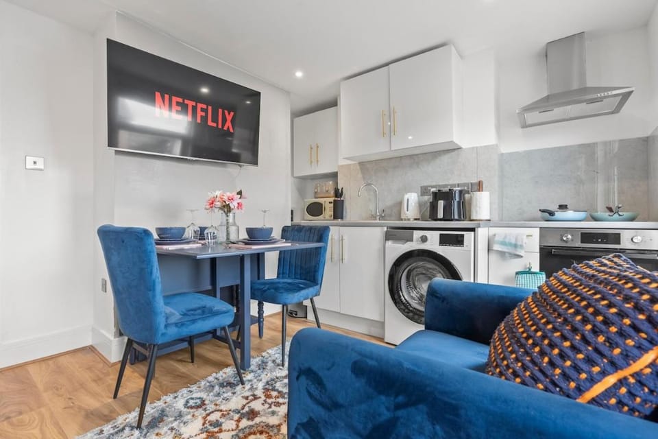 2 Bedroom flat for Corporate, workers, Relocation, West st Apartment in Aylesbury