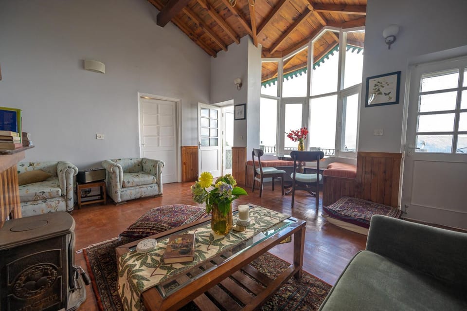 Firwood Majhkali House in Uttarakhand