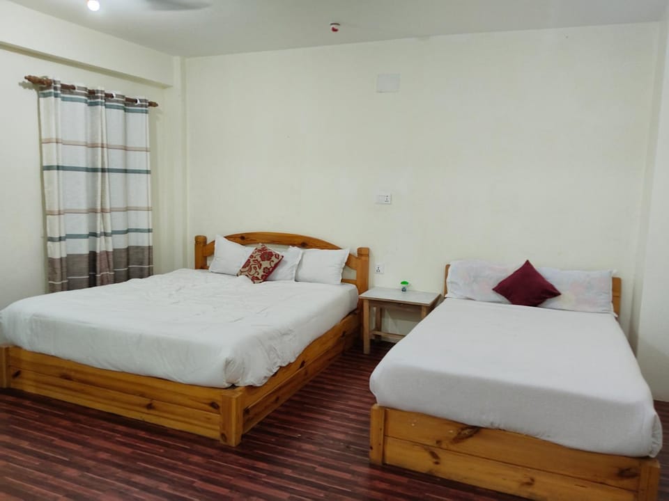 Hotel bandipur bisauni Bed and Breakfast in Bagmati Province, Nepal