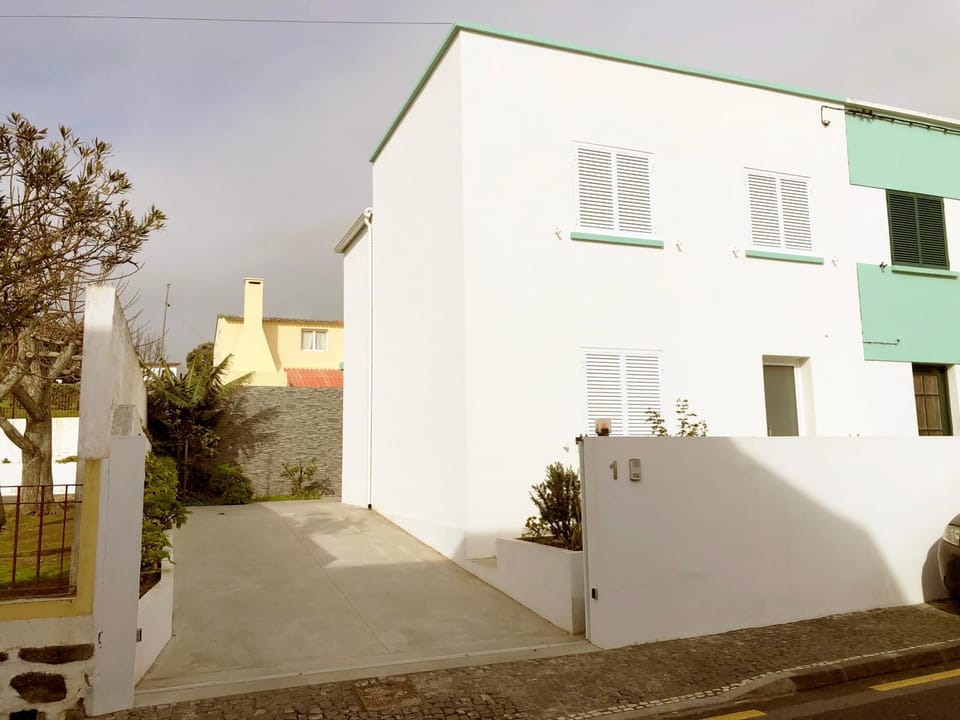 Casa Guilhermina House in Azores District